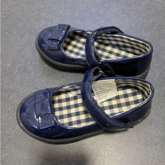 H&M patent leather shoes navy blue toddler girl size 7.5 dress mary jane bow - Picture 3 of 5